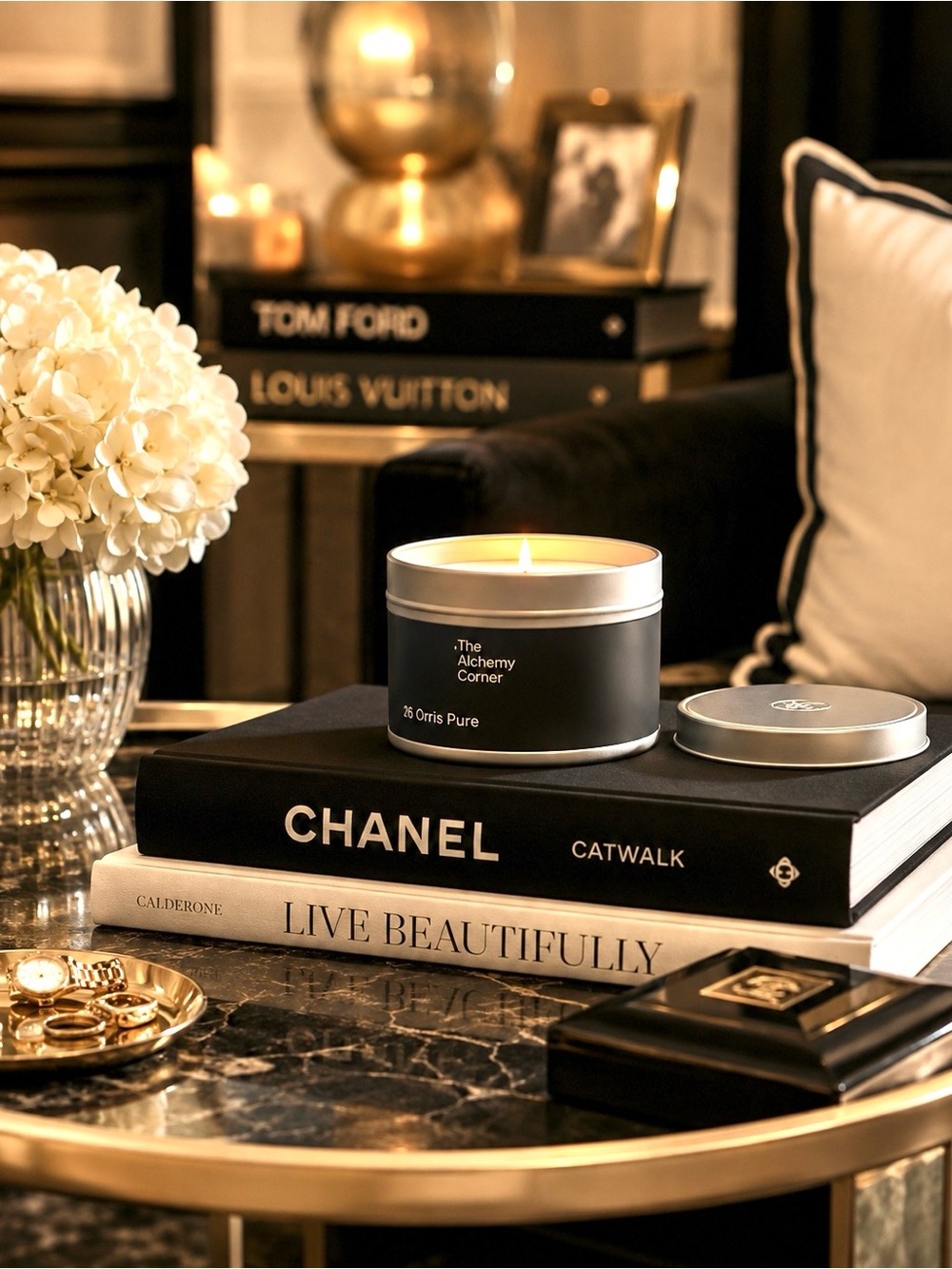 THE ALCHEMY CORNER CANDLE